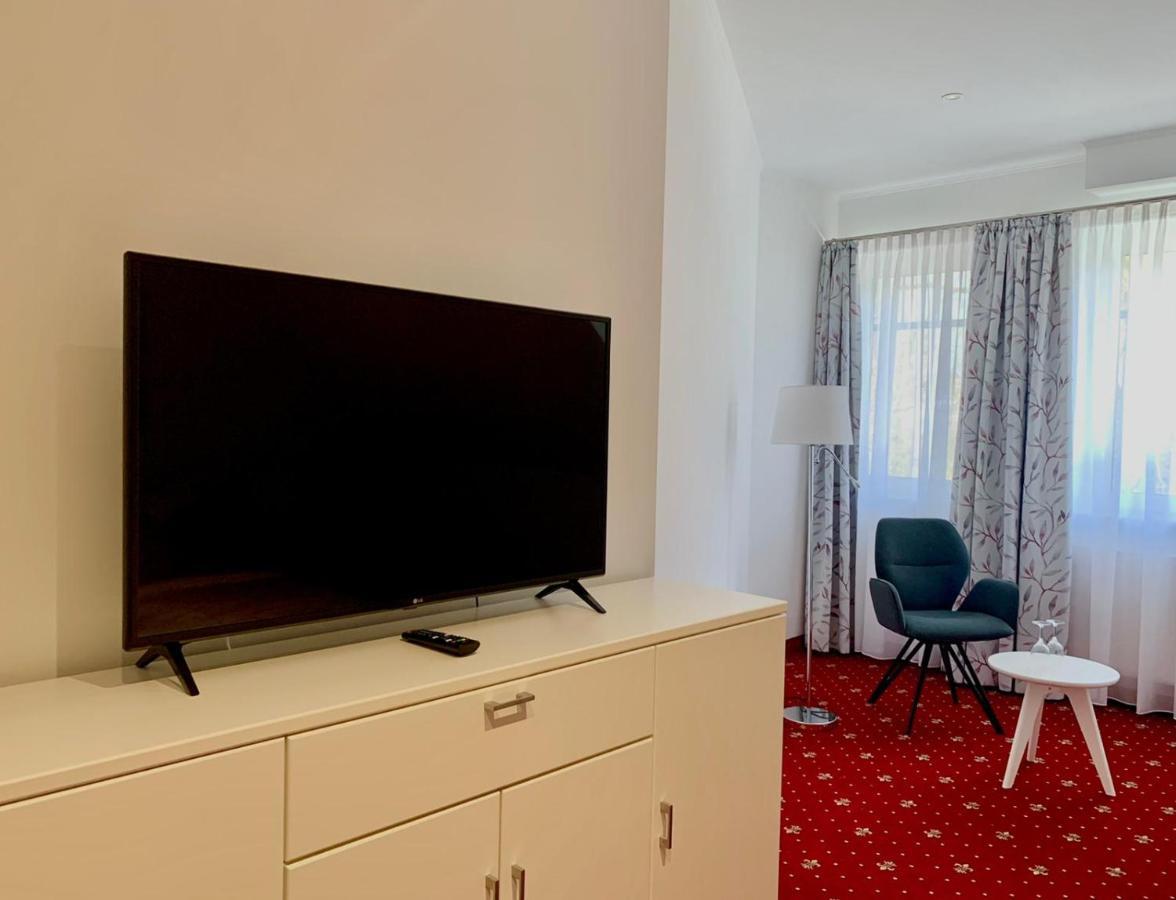 Hotel Seegarten Gmbh Barmstedt Екстер'єр фото