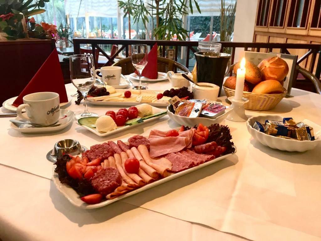 Hotel Seegarten Gmbh Barmstedt Екстер'єр фото