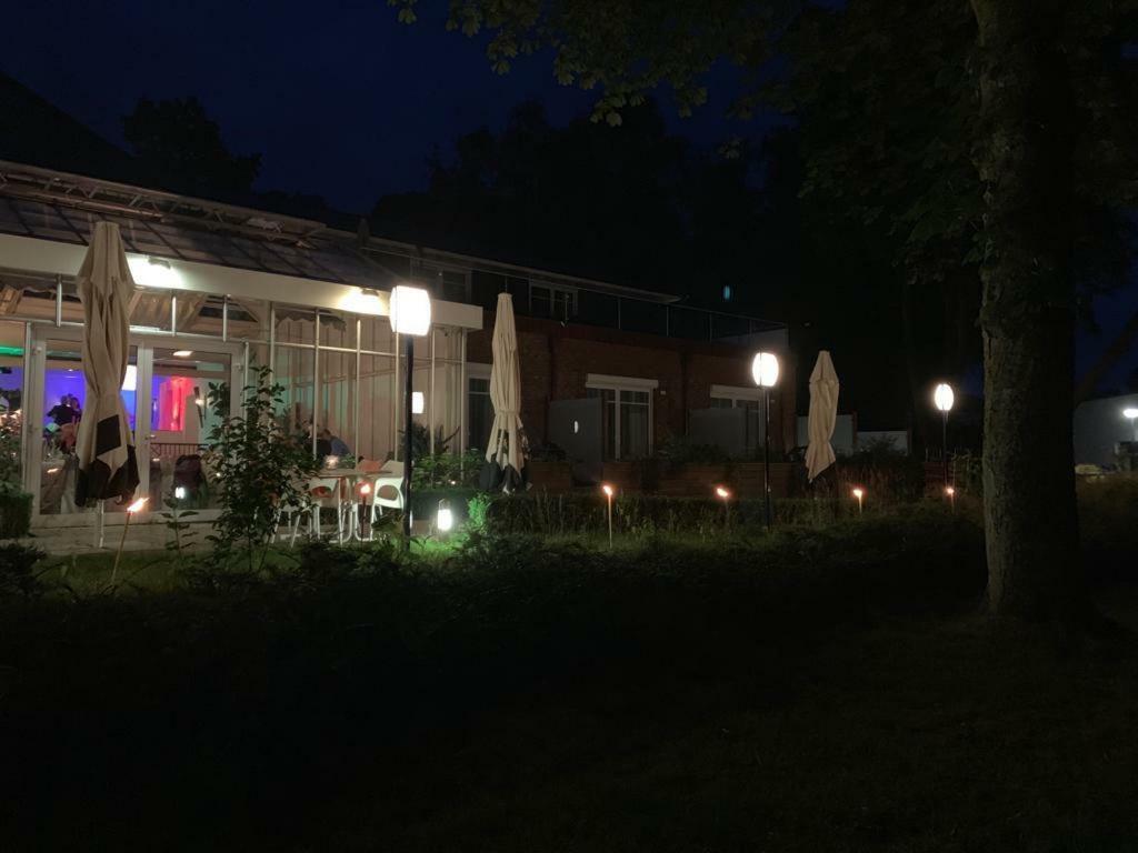 Hotel Seegarten Gmbh Barmstedt Екстер'єр фото