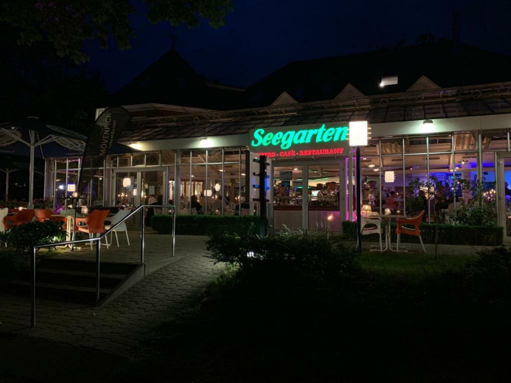 Hotel Seegarten Gmbh Barmstedt Екстер'єр фото